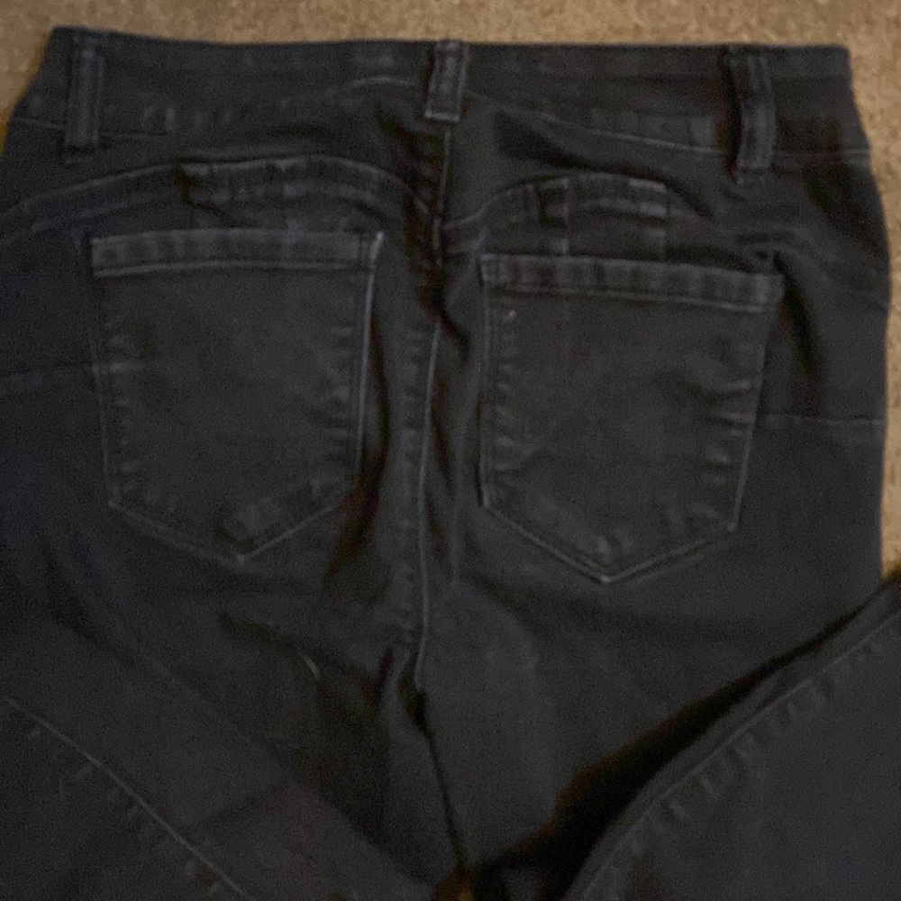 Jeans - Picture 2 of 2